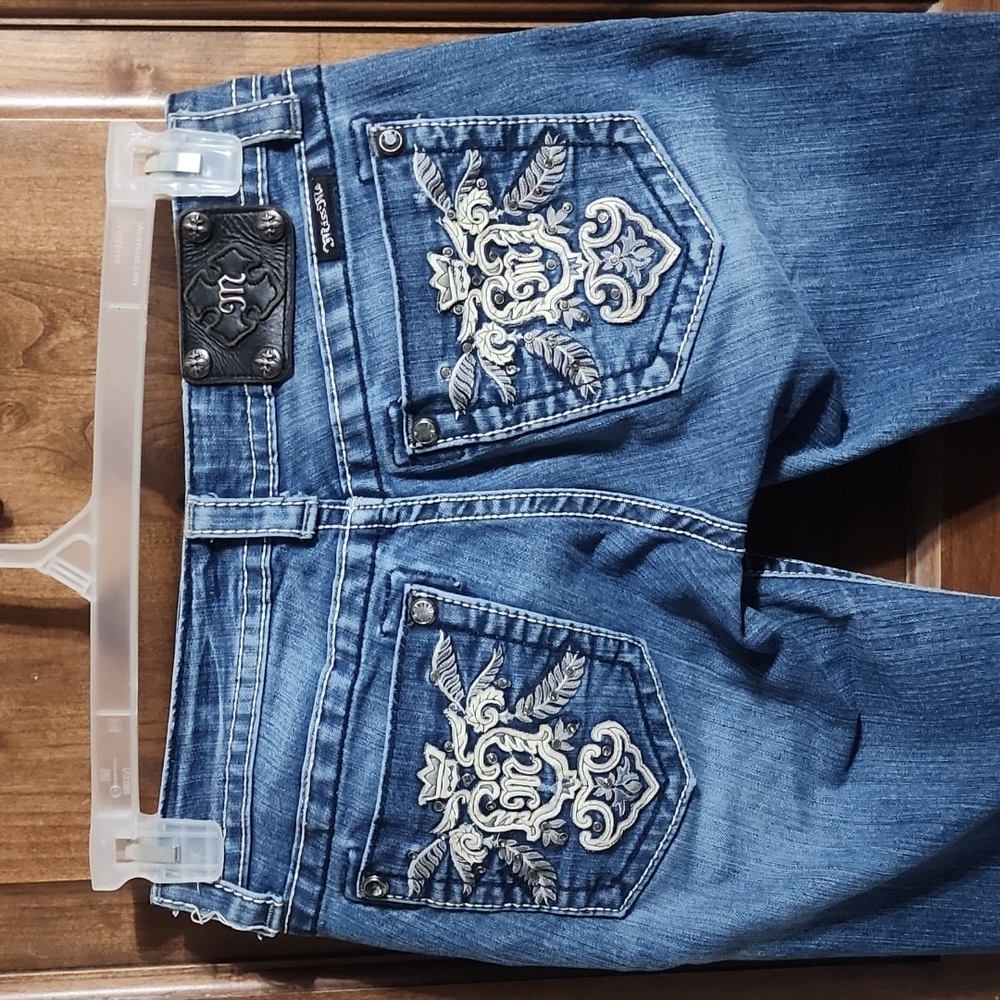 Miss Me Jeans 28